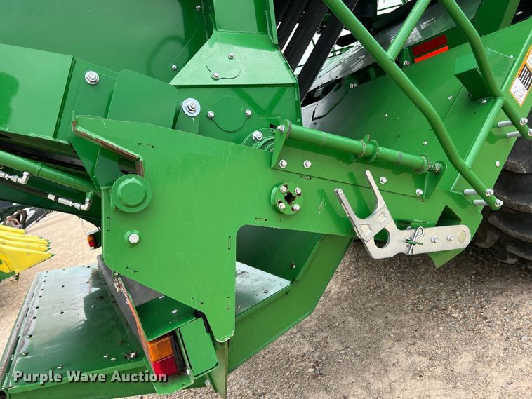 image for item DK7747 2018 John Deere CP690  RWA cotton picker