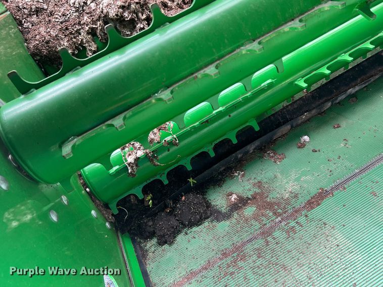 image for item DK7747 2018 John Deere CP690  RWA cotton picker