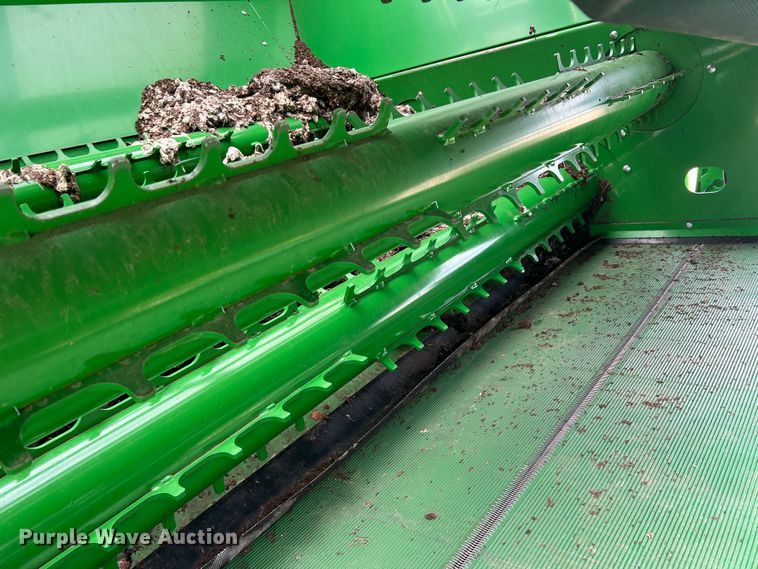 image for item DK7747 2018 John Deere CP690  RWA cotton picker