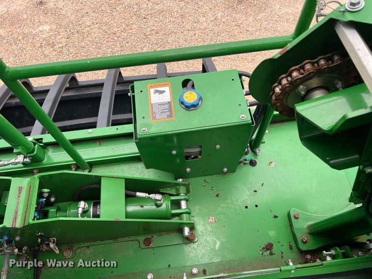 image for item DK7747 2018 John Deere CP690  RWA cotton picker