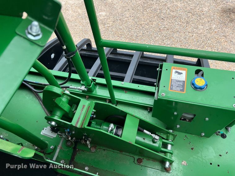 image for item DK7747 2018 John Deere CP690  RWA cotton picker