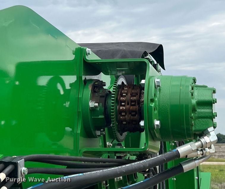 image for item DK7747 2018 John Deere CP690  RWA cotton picker