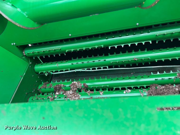 image for item DK7747 2018 John Deere CP690  RWA cotton picker