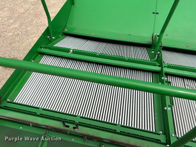 image for item DK7747 2018 John Deere CP690  RWA cotton picker