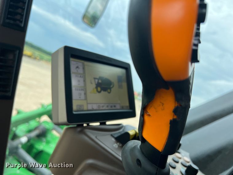 image for item DK7747 2018 John Deere CP690  RWA cotton picker