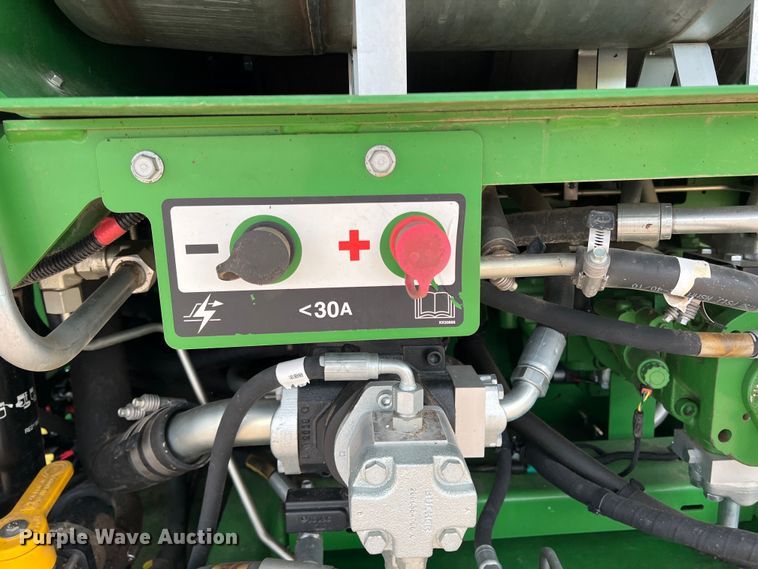 image for item DK7747 2018 John Deere CP690  RWA cotton picker