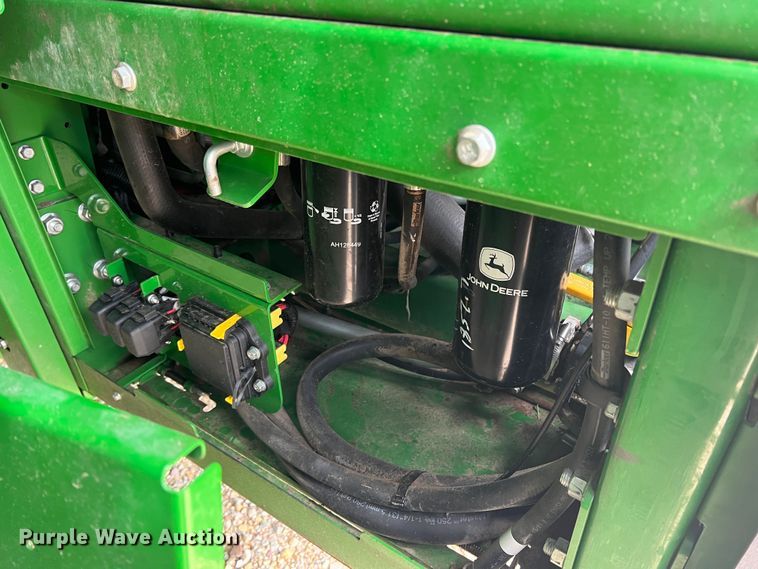 image for item DK7747 2018 John Deere CP690  RWA cotton picker