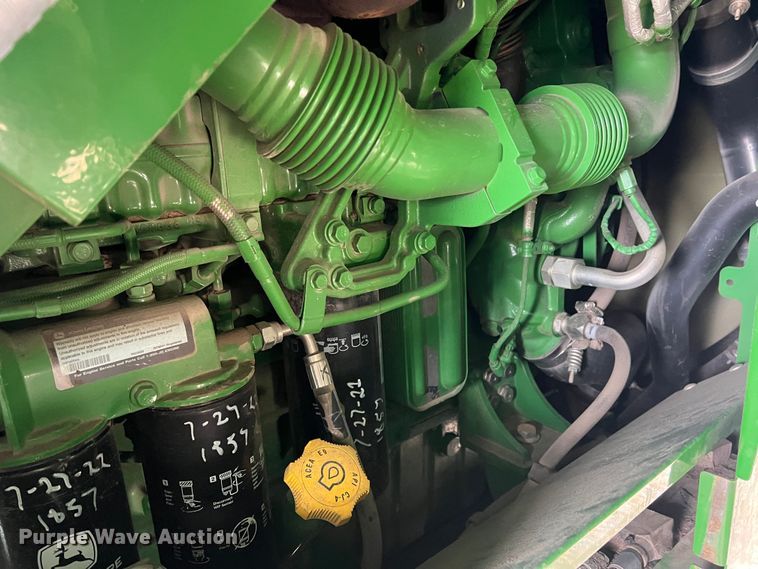 image for item DK7747 2018 John Deere CP690  RWA cotton picker