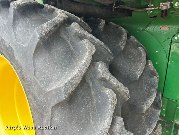 image for item DK7747 2018 John Deere CP690  RWA cotton picker