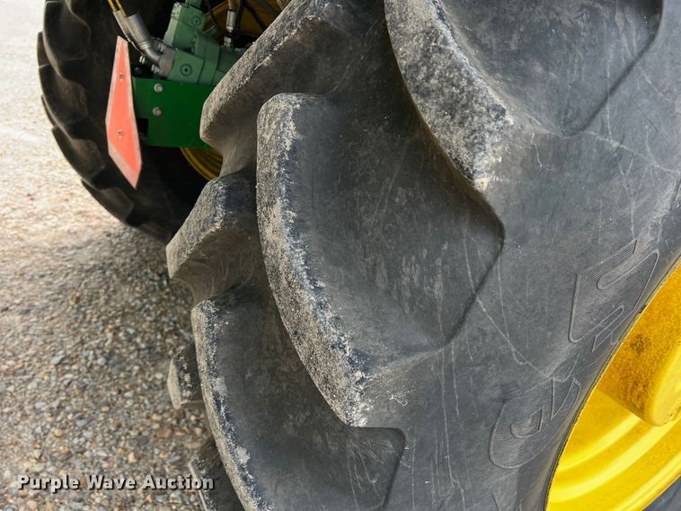 image for item DK7747 2018 John Deere CP690  RWA cotton picker