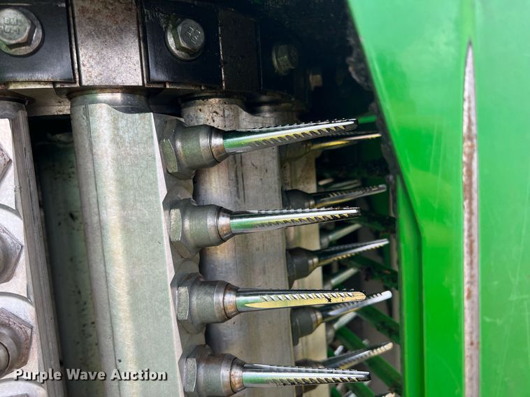 image for item DK7748 2014 John Deere 7760  RWA cotton picker