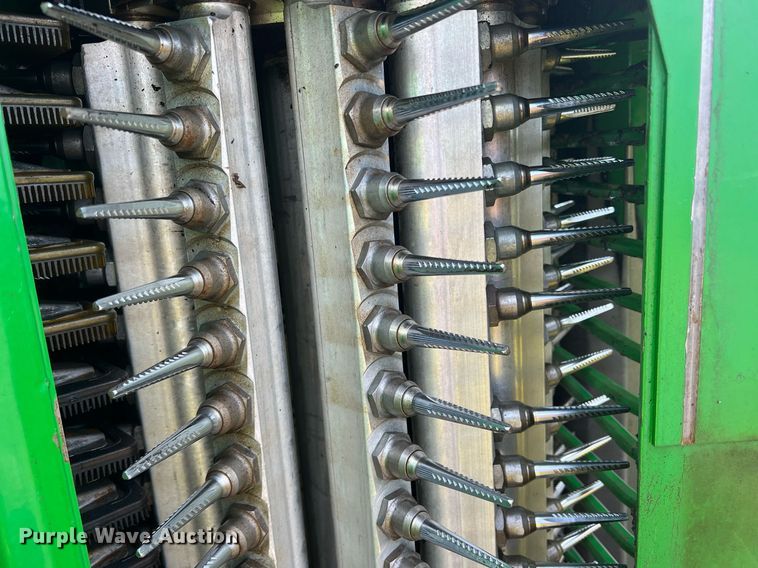 image for item DK7748 2014 John Deere 7760  RWA cotton picker