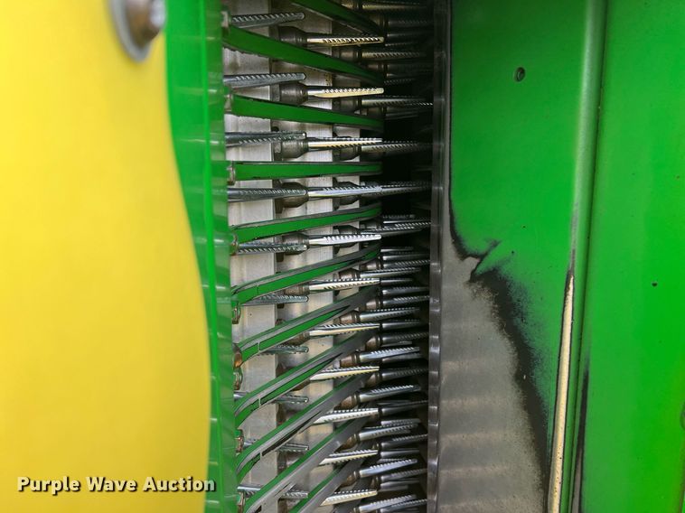 image for item DK7748 2014 John Deere 7760  RWA cotton picker