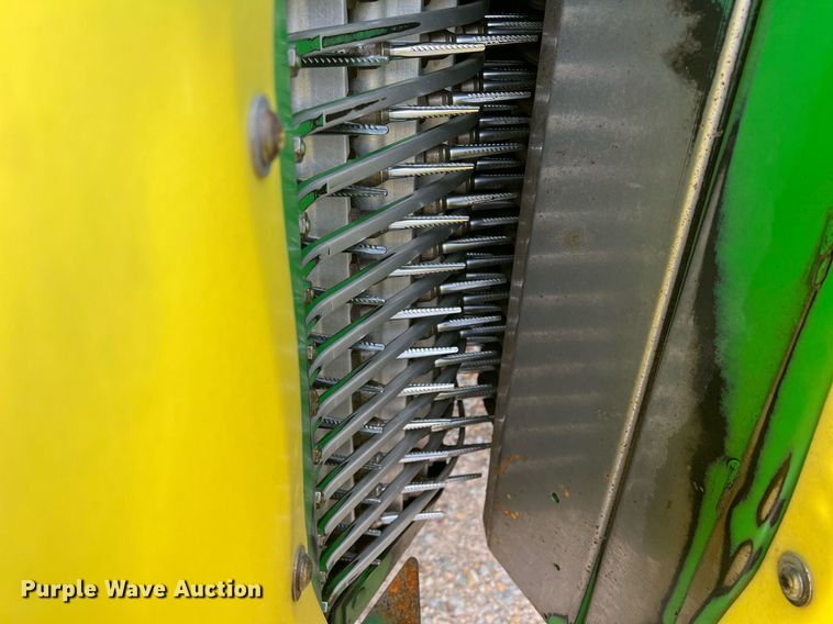 image for item DK7748 2014 John Deere 7760  RWA cotton picker