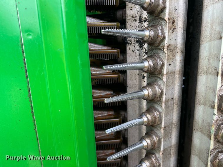 image for item DK7748 2014 John Deere 7760  RWA cotton picker