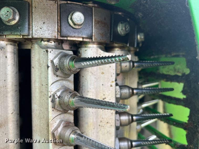 image for item DK7748 2014 John Deere 7760  RWA cotton picker