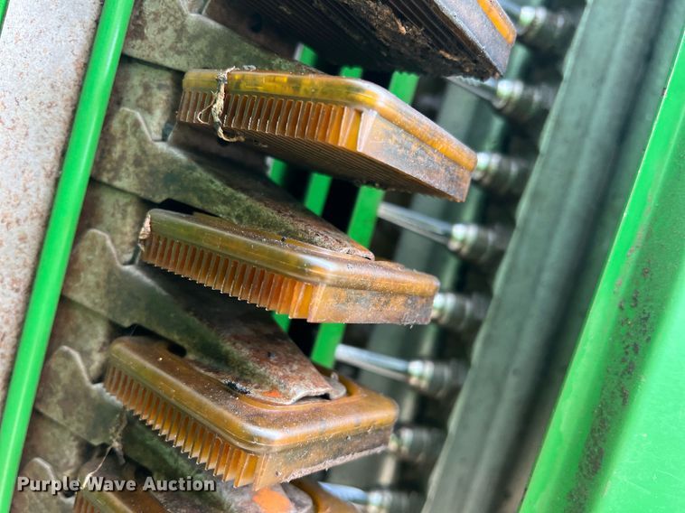 image for item DK7748 2014 John Deere 7760  RWA cotton picker