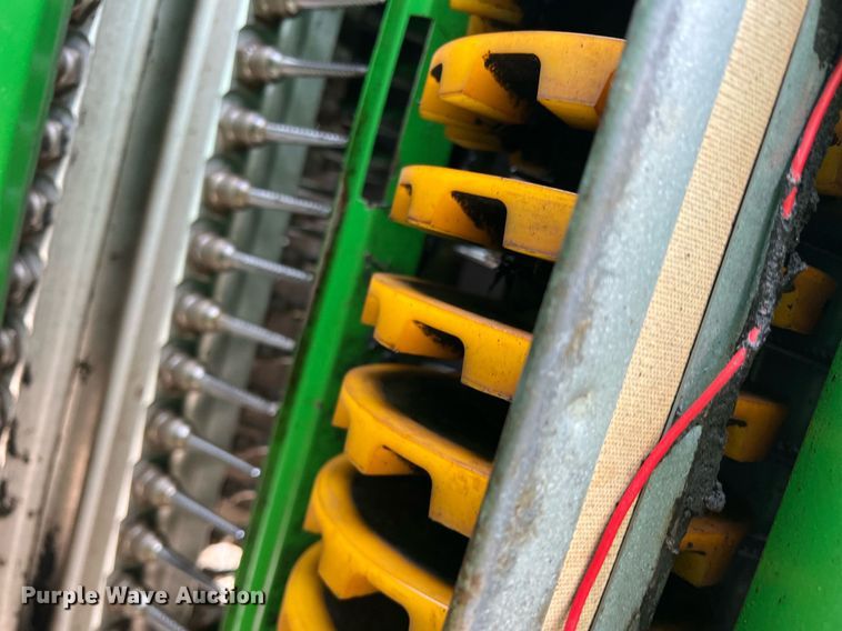 image for item DK7748 2014 John Deere 7760  RWA cotton picker