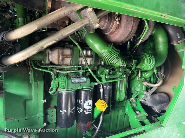 image for item DK7748 2014 John Deere 7760  RWA cotton picker