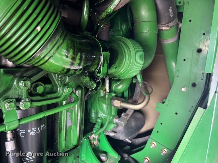 image for item DK7748 2014 John Deere 7760  RWA cotton picker