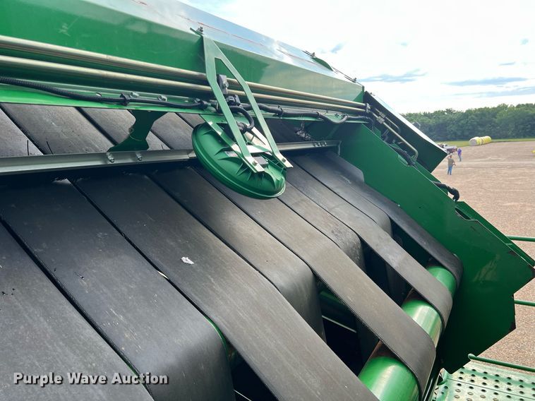 image for item DK7748 2014 John Deere 7760  RWA cotton picker