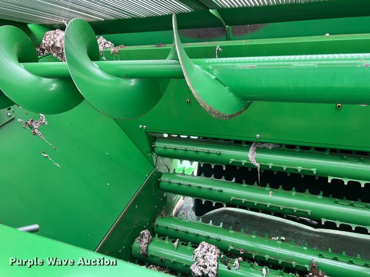 image for item DK7748 2014 John Deere 7760  RWA cotton picker