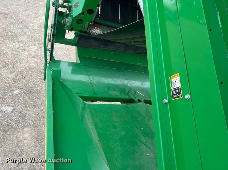 image for item DK7748 2014 John Deere 7760  RWA cotton picker