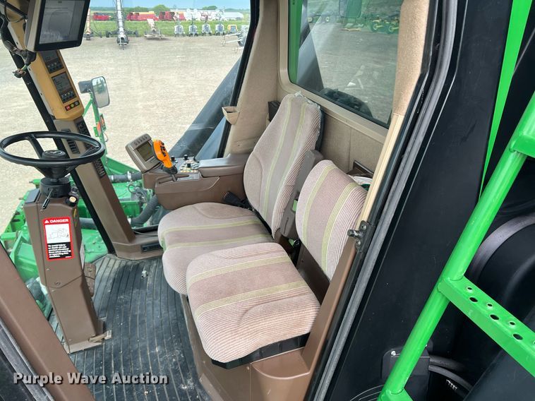 image for item DK7748 2014 John Deere 7760  RWA cotton picker