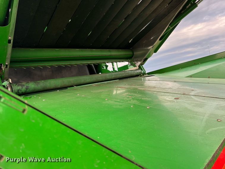 image for item DK7748 2014 John Deere 7760  RWA cotton picker