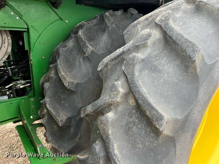 image for item DK7748 2014 John Deere 7760  RWA cotton picker