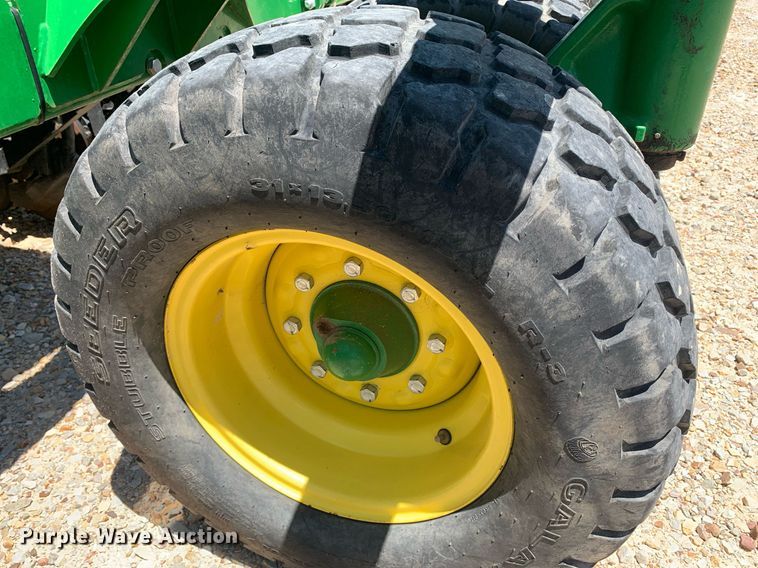 image for item DK7749 2013 John Deere 1990 CCS  air seeder