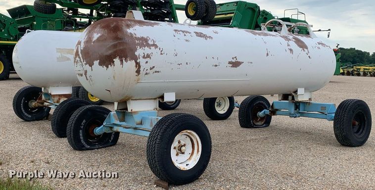 image for item DK7750 (2) steel NH3 tanks