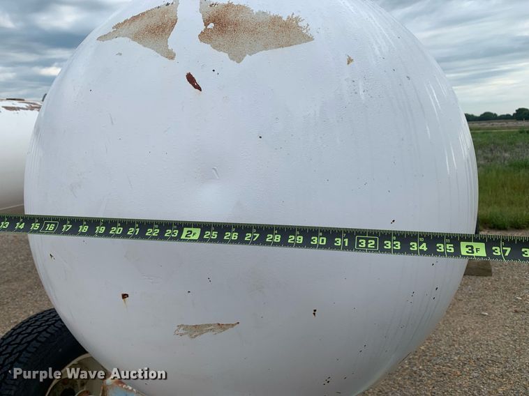 image for item DK7750 (2) steel NH3 tanks