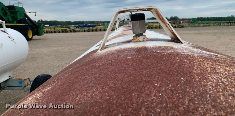 image for item DK7750 (2) steel NH3 tanks