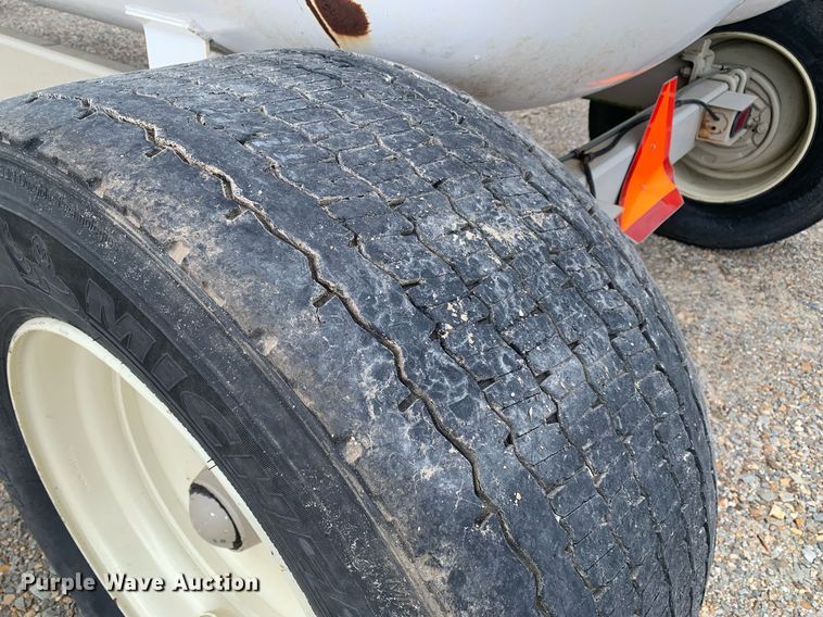 image for item DK7752 2014 Circle K CS  NH3 tank trailer