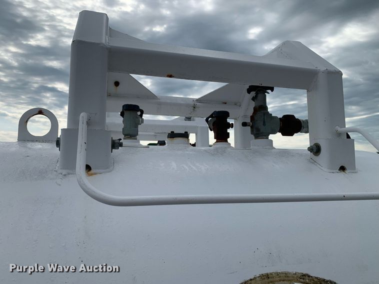 image for item DK7754 2014 Circle K CS  NH3 tank trailer