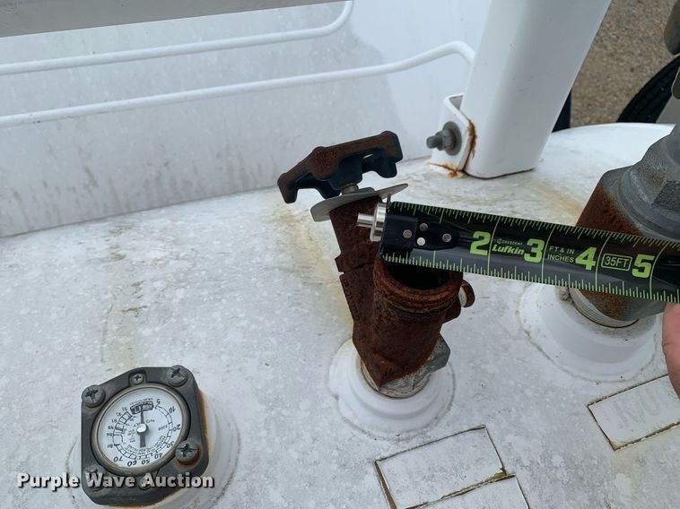 image for item DK7755 2014 Circle K CS  NH3 tank trailer