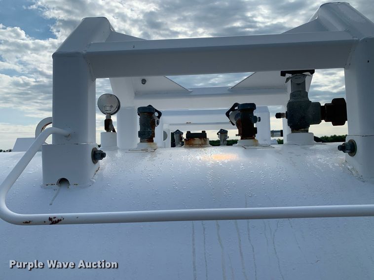 image for item DK7756 2014 Circle K CS  NH3 tank trailer