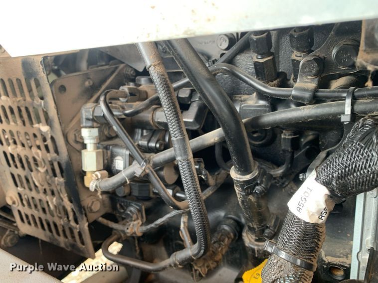 image for item DK7758 2016 Atlas Copco XATS400PE JD71T4 EB  air compressor