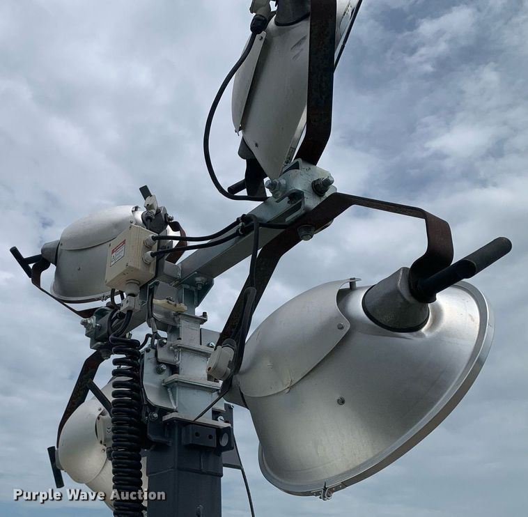 image for item DK7760 2017 Atlas Copco V4  light plant