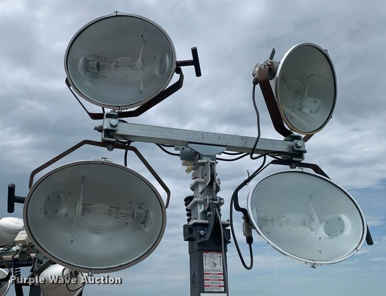 image for item DK7760 2017 Atlas Copco V4  light plant