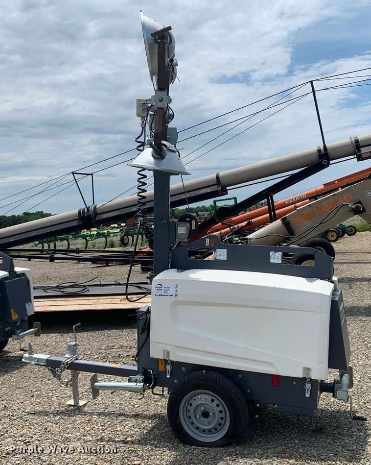 image for item DK7762 2017 Atlas Copco V4  light plant