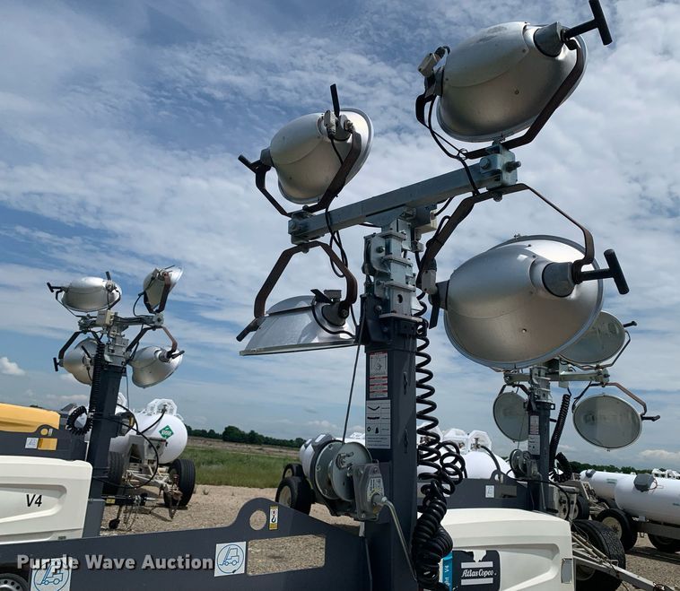 image for item DK7762 2017 Atlas Copco V4  light plant