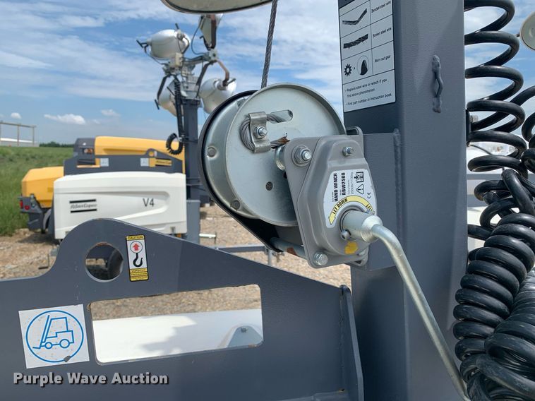 image for item DK7762 2017 Atlas Copco V4  light plant