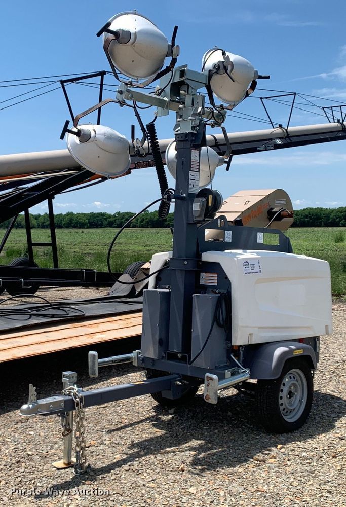 image for item DK7763 2017 Atlas Copco V4  light plant