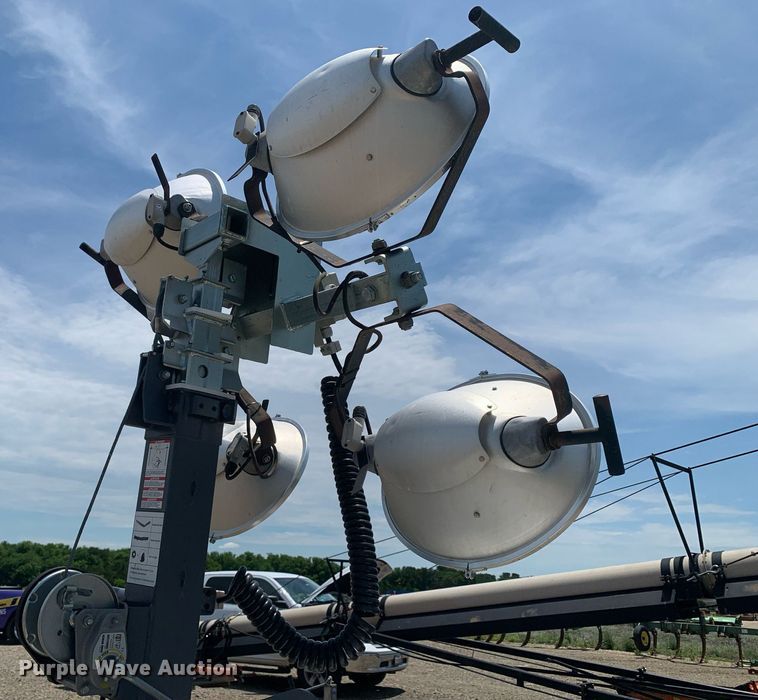 image for item DK7763 2017 Atlas Copco V4  light plant