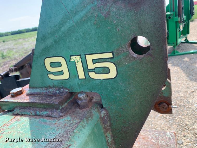image for item DK7770 John Deere 915  V-ripper