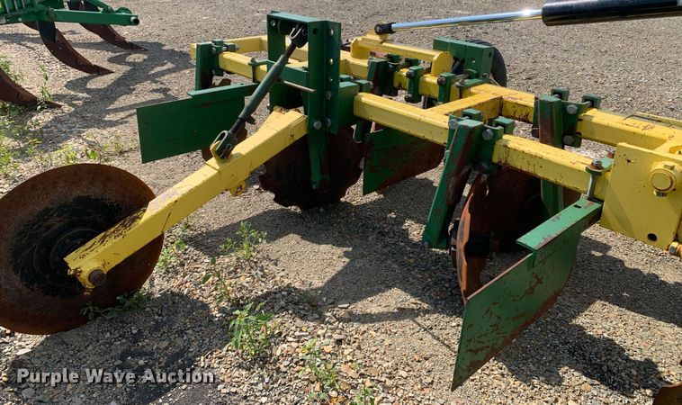 image for item DK7772 Roll-a-cone HNB  disk bedder