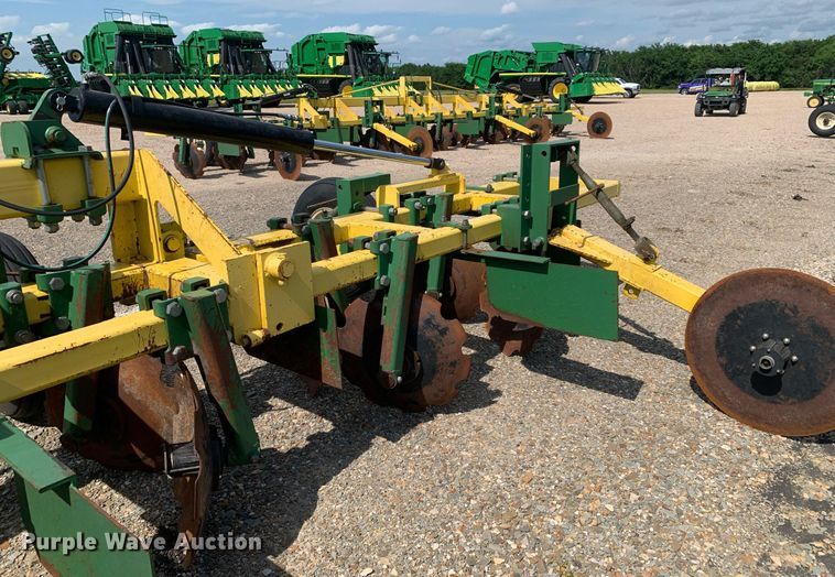 image for item DK7772 Roll-a-cone HNB  disk bedder