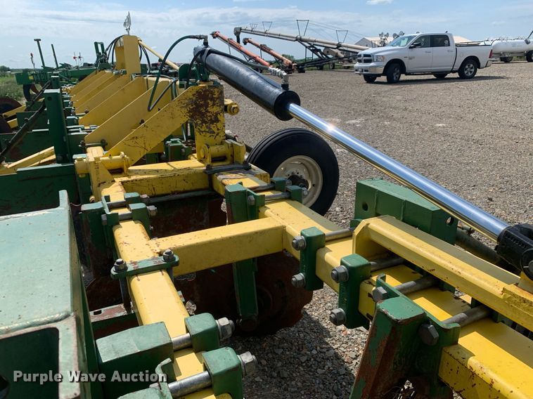 image for item DK7772 Roll-a-cone HNB  disk bedder